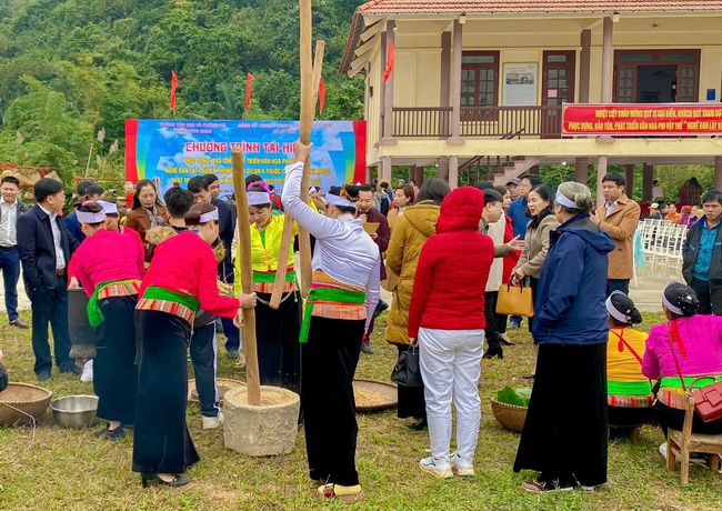 Ninh Bình: Tổ chức xây dựng, khai thác tốt các loại hình du lịch đặc trưng, phù hợp với đặc điểm văn hóa cộng đồng - Ảnh 2. Ninh Bình: Tổ chức xây dựng, khai thác tốt các loại hình du lịch đặc trưng, phù hợp với đặc điểm văn hóa cộng đồng - Ảnh 2.