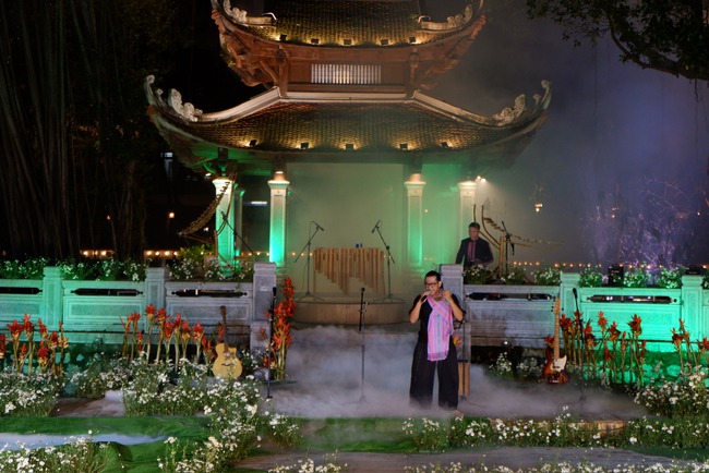 Lan tỏa bản sắc văn hóa của tỉnh Gia Lai đến với bạn bè quốc tế - Ảnh 3. Lan tỏa bản sắc văn hóa của tỉnh Gia Lai đến với bạn bè quốc tế - Ảnh 3.