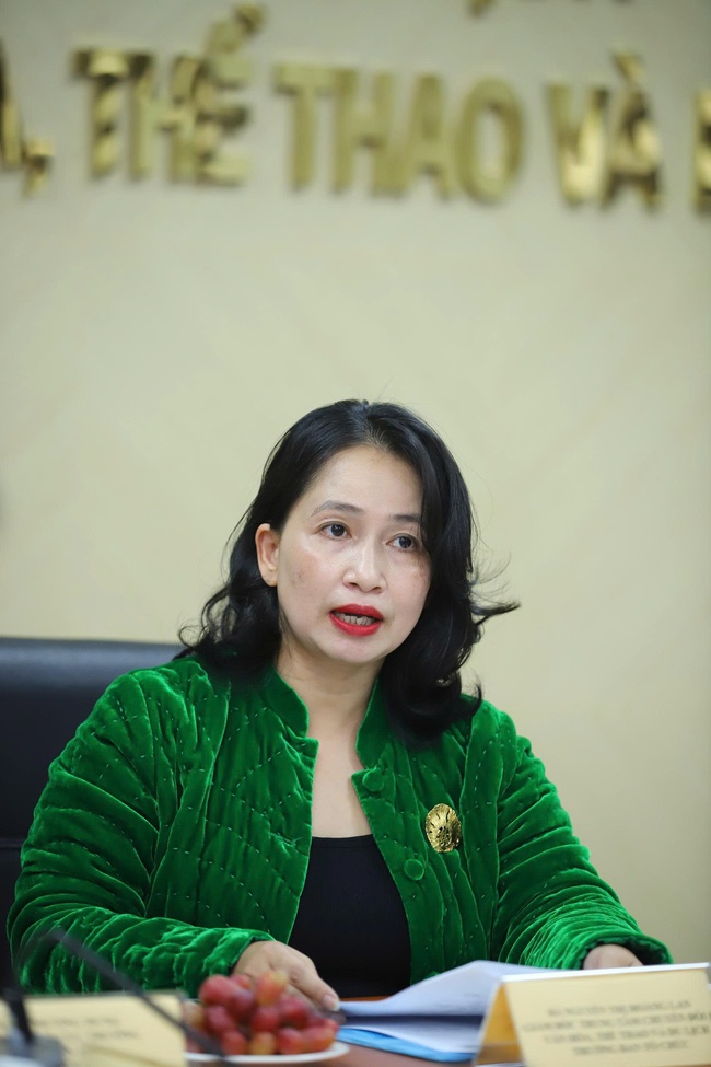 Hoàn thiện tiêu chí đánh giá tác phẩm VCK Cuộc thi sáng tạo Video/clip "Ấn tượng Du lịch Việt Nam" năm 2025: Lựa chọn những tác phẩm xứng đáng nhất - Ảnh 2. Hoàn thiện tiêu chí đánh giá tác phẩm VCK Cuộc thi sáng tạo Video/clip "Ấn tượng Du lịch Việt Nam" năm 2025: Lựa chọn những tác phẩm xứng đáng nhất - Ảnh 2.