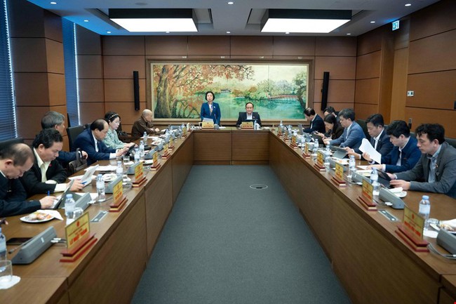 Sửa Luật Sở hữu trí tuệ: Cần quy định giao Chính phủ ban hành khung định giá tài sản trí tuệ trong lĩnh vực văn hóa và cơ chế để bản quyền âm nhạc, phim, thiết kế, game có thể làm tài sản thế chấp - Ảnh 2. Sửa Luật Sở hữu trí tuệ: Cần quy định giao Chính phủ ban hành khung định giá tài sản trí tuệ trong lĩnh vực văn hóa và cơ chế để bản quyền âm nhạc, phim, thiết kế, game có thể làm tài sản thế chấp - Ảnh 2.