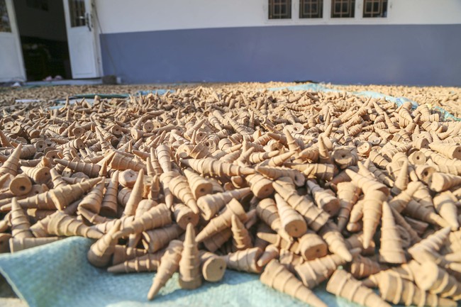 Giữ nghề truyền thống kết hợp phát triển du lịch tại làng hương Thủy Xuân - Ảnh 8.