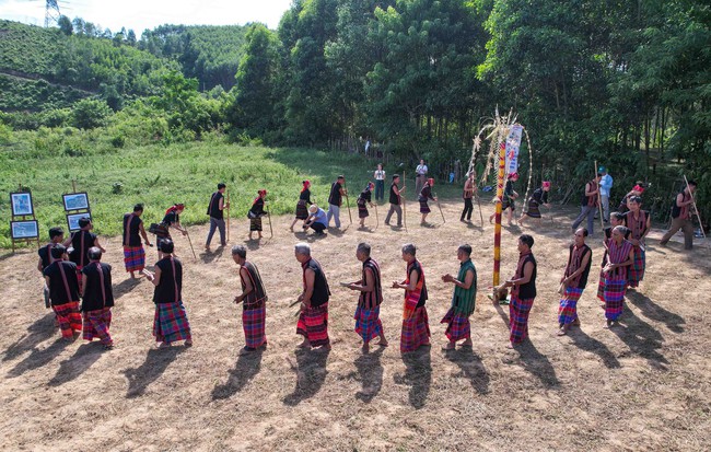 Nhiều mô hình giảm nghèo quốc tế mang lại bài học thiết thực cho Việt Nam - Ảnh 1.