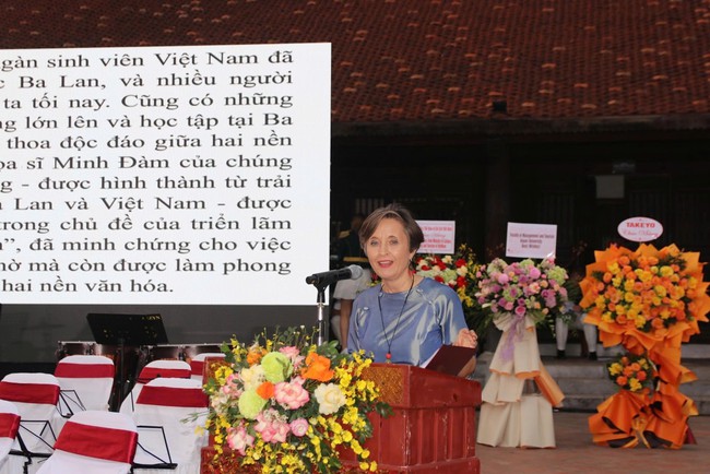 Gắn kết tình hữu nghị Việt Nam - Ba Lan qua âm nhạc và hội họa - Ảnh 1. Gắn kết tình hữu nghị Việt Nam - Ba Lan qua âm nhạc và hội họa - Ảnh 1.