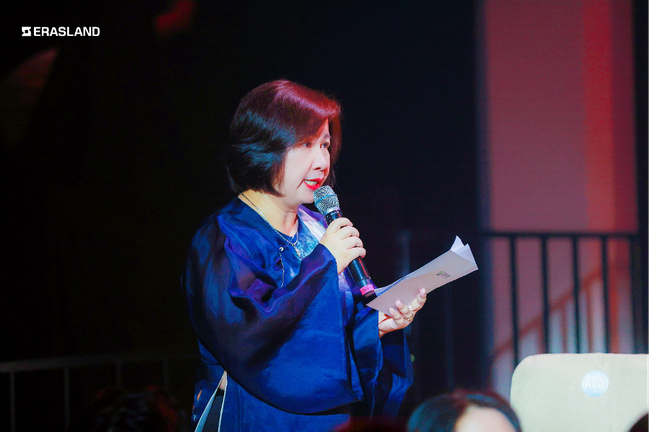 Đêm nhạc chung tay cùng người dân miền Trung chịu ảnh hưởng thiên tai đón Tết - Ảnh 4.