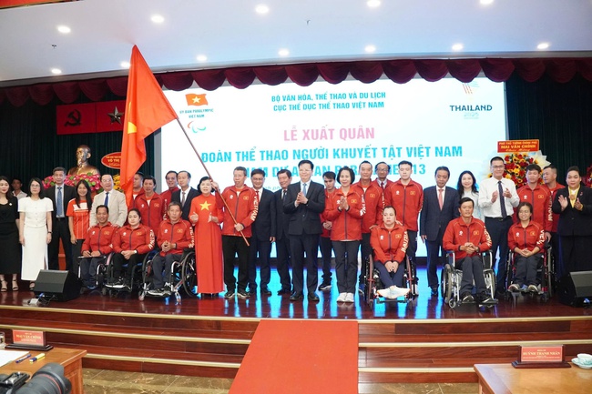 Phó Thủ tướng Mai Văn Chính: "Đoàn Thể thao NKT Việt Nam sẽ phát huy cao nhất tinh thần trách nhiệm, bản lĩnh và ý chí Việt Nam" - Ảnh 5. Phó Thủ tướng Mai Văn Chính: "Đoàn Thể thao NKT Việt Nam sẽ phát huy cao nhất tinh thần trách nhiệm, bản lĩnh và ý chí Việt Nam" - Ảnh 5.