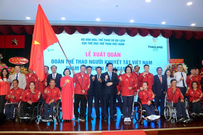 Đoàn thể thao Người khuyết tật Việt Nam xuất quân tham gia ASEAN Para Games 13 - Ảnh 1.