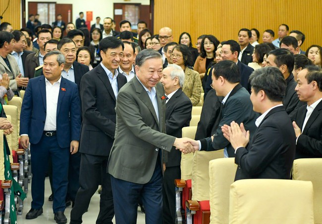 Điểm báo hoạt động ngành Văn hóa, Thể thao và Du lịch ngày 16/12/2025 - Ảnh 1.