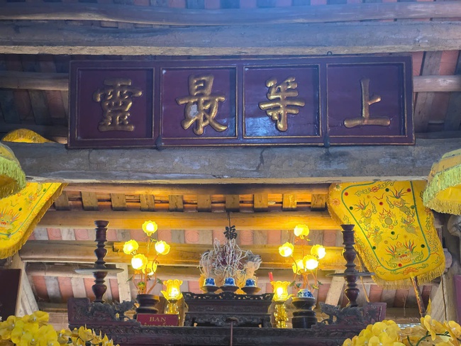 Đền Quốc Tế, ngôi đền có nhiều sắc phong nhất Việt Nam - Ảnh 7.