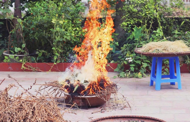 Độc đáo bánh chưng thảo dược của đồng bào Mường xã Sơn Lương - Ảnh 2. Độc đáo bánh chưng thảo dược của đồng bào Mường xã Sơn Lương - Ảnh 2.