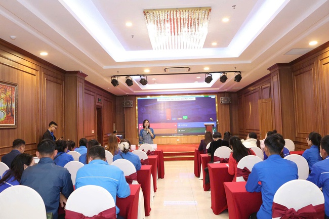 Hơn 150 đoàn viên thanh niên tham dự chương trình tập huấn bảo tồn văn hóa truyền thống tại Tuyên Quang - Ảnh 2. Hơn 150 đoàn viên thanh niên tham dự chương trình tập huấn bảo tồn văn hóa truyền thống tại Tuyên Quang - Ảnh 2.