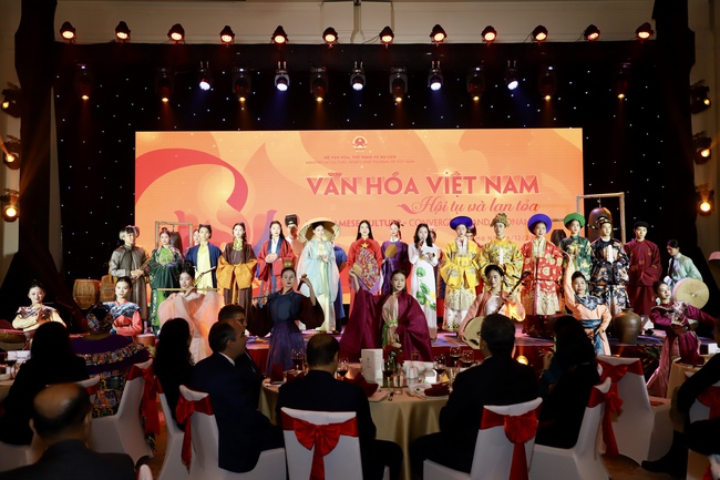 Văn hóa Việt Nam – Hội tụ và lan tỏa - Ảnh 13.