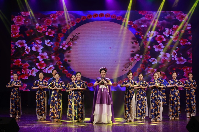 Vinh danh các tác phẩm xuất sắc tại Lễ trao giải cuộc thi sáng tạo video/clip “Ấn tượng Du lịch Việt Nam” năm 2025 - Ảnh 6. Vinh danh các tác phẩm xuất sắc tại Lễ trao giải cuộc thi sáng tạo video/clip “Ấn tượng Du lịch Việt Nam” năm 2025 - Ảnh 6.