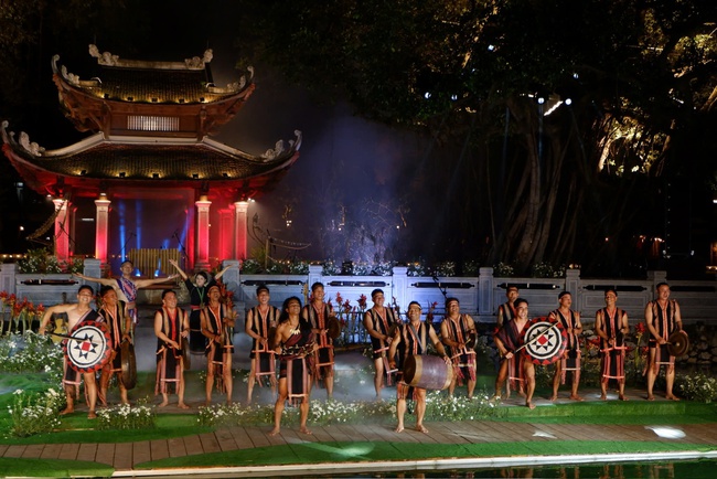 Gia Lai: “Trải thảm đỏ” thu hút đầu tư, định vị trụ cột du lịch liên vùng - Ảnh 1. Gia Lai: “Trải thảm đỏ” thu hút đầu tư, định vị trụ cột du lịch liên vùng - Ảnh 1.