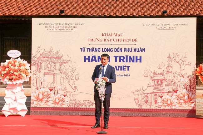 Hành trình gốm Việt: Dòng chảy văn hóa từ Thăng Long đến Phú Xuân - Ảnh 1. Hành trình gốm Việt: Dòng chảy văn hóa từ Thăng Long đến Phú Xuân - Ảnh 1.