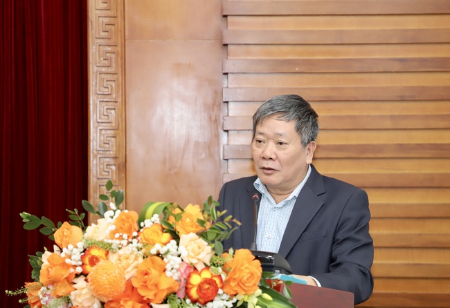 Bộ trưởng Nguyễn Văn Hùng: Mỗi cán bộ, đảng viên phải thực sự trở thành những "người gieo hạt văn hóa" - Ảnh 5. Bộ trưởng Nguyễn Văn Hùng: Mỗi cán bộ, đảng viên phải thực sự trở thành những "người gieo hạt văn hóa" - Ảnh 5.