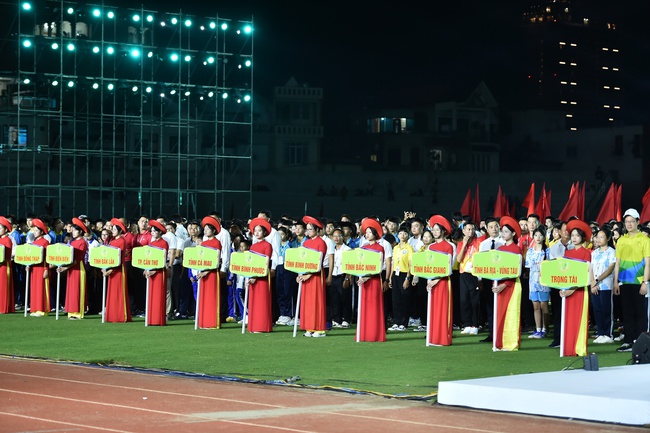 Hội khỏe Phù Đổng toàn quốc lần thứ XI: Bộ GDĐT phối hợp với Bộ VHTTDL quyết định số môn thi đấu - Ảnh 1. Hội khỏe Phù Đổng toàn quốc lần thứ XI: Bộ GDĐT phối hợp với Bộ VHTTDL quyết định số môn thi đấu - Ảnh 1.