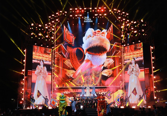 Giải thưởng Quảng cáo sáng tạo Việt Nam 2025: Vạn Xuân Awards 2025 vinh danh 63 ý tưởng sáng tạo xuất sắc - Ảnh 7.