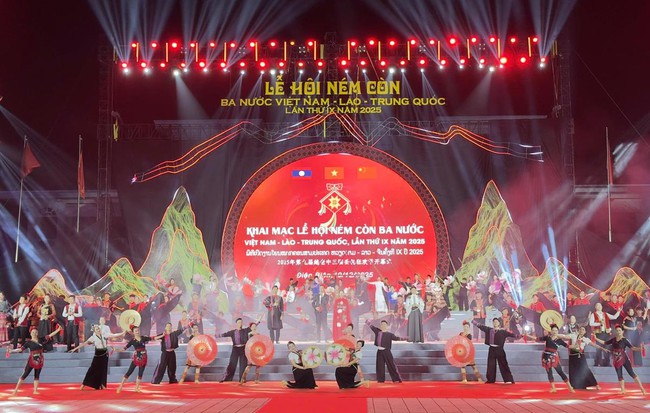 Việt Nam – Lào – Trung Quốc: Chung tay xây dựng biên giới hòa bình qua Lễ hội Ném còn - Ảnh 4.