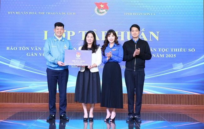 Chương trình tập huấn bảo tồn văn hóa truyền thống tại Sơn La: Nâng cao ý thức, trách nhiệm thế hệ trẻ - Ảnh 2.