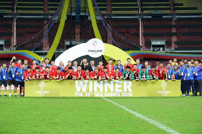 U22 Việt Nam tại SEA Games 33: Hành trình của bản lĩnh, danh dự và một tập thể không bỏ cuộc - Ảnh 3.