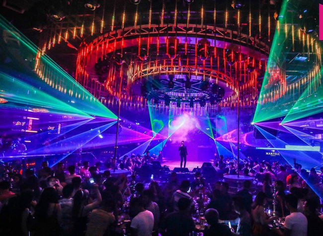 Quảng Trị phân cấp thẩm quyền cấp phép kinh doanh dịch vụ karaoke, vũ trường - Ảnh 1.