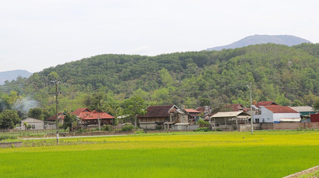 Chú trọng bảo tồn và phát huy giá trị bản sắc các dân tộc gắn với phát triển du lịch cộng đồng góp phần giảm nghèo bền vững - Ảnh 3.