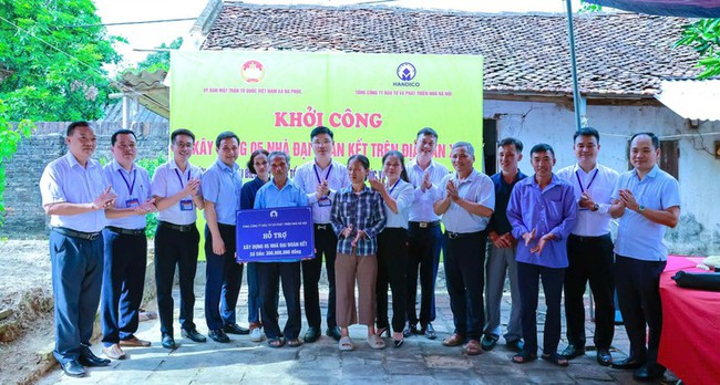 Xây dựng nhà đại đoàn kết giúp người nghèo ổn định nơi ăn chốn ở, vươn lên trong cuộc sống - Ảnh 3.