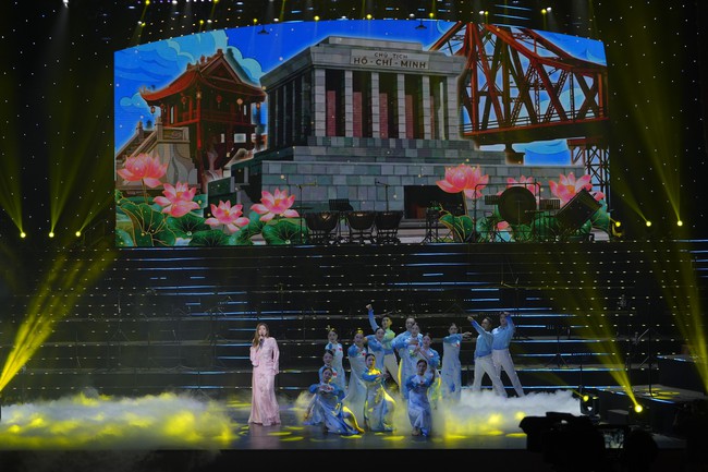 Đặc sắc chương trình nghệ thuật "Hồ Chí Minh - Hành trình khát vọng 2025" - Ảnh 9.