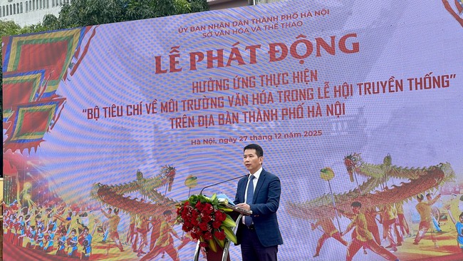 Hà Nội hưởng ứng thực hiện “Bộ tiêu chí về môi trường văn hóa trong lễ hội truyền thống” - Ảnh 1.