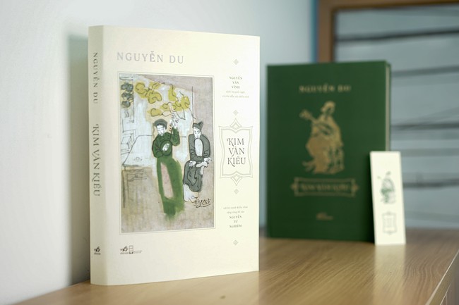 Xuất bản ấn bản đặc biệt Kim Vân Kiều với bộ tranh Kiều của danh họa Nguyễn Tư Nghiêm nhân dịp kỷ niệm 260 năm ngày sinh đại thi hào Nguyễn Du - Ảnh 1.