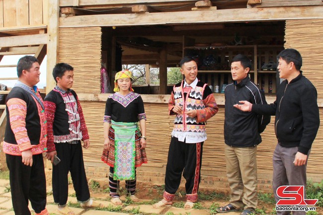 Sơn La: Đẩy mạnh tổ chức tuyên truyền, phổ biến pháp luật về xây dựng, thực hiện hương ước, quy ước - Ảnh 1.