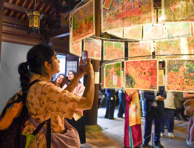 “Đạo học ngàn năm” – Tôn vinh truyền thống hiếu học trong không gian Văn Miếu – Quốc Tử Giám - Ảnh 8.