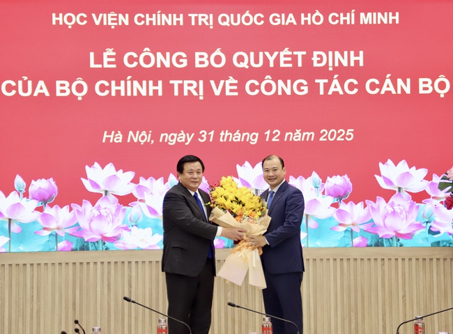 PGS.TS Lê Hải Bình giữ chức Phó Giám đốc Học viện Chính trị Quốc gia Hồ Chí Minh - Ảnh 5.