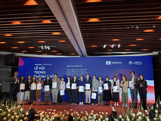 Hướng tới lễ hội sáng tạo bền vững: Hà Nội và các Thành phố Sáng tạo của UNESCO chia sẻ kinh nghiệm - Ảnh 3.