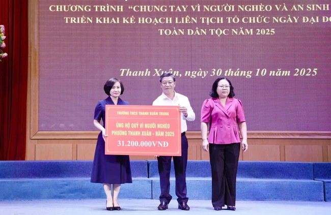 Phường Thanh Xuân, Hà Nội: Phát động tháng cao điểm "Vì người nghèo" - Ảnh 2.