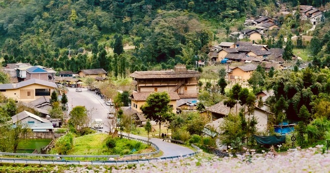 Tuyên Quang: Làng Lũng Cẩm Trên xóa đói giảm nghèo nhờ làm du lịch - Ảnh 2. Tuyên Quang: Làng Lũng Cẩm Trên xóa đói giảm nghèo nhờ làm du lịch - Ảnh 2.