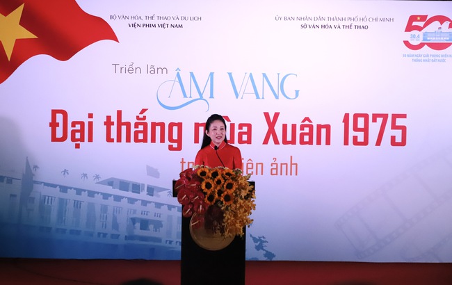 “Âm vang Đại thắng mùa Xuân 1975” tái hiện qua hơn 300 tác phẩm điện ảnh và tư liệu quý - Ảnh 11. “Âm vang Đại thắng mùa Xuân 1975” tái hiện qua hơn 300 tác phẩm điện ảnh và tư liệu quý - Ảnh 11.