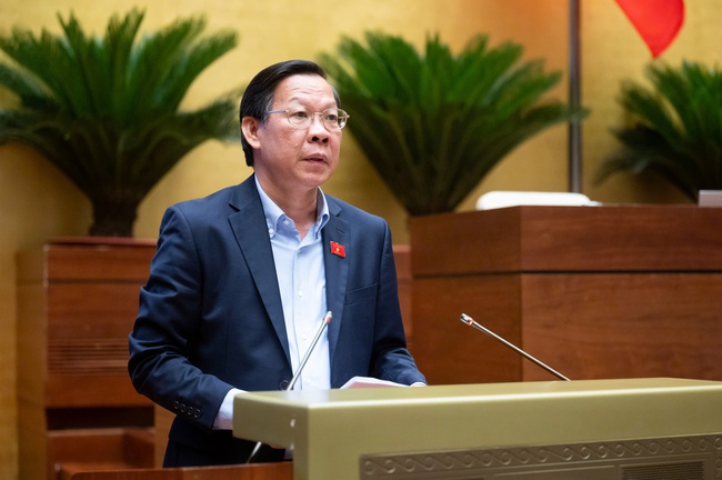 ĐBQH: Ưu đãi thuế là bước tiến quan trọng, có tính hỗ trợ chiến lược với ngành báo chí Việt Nam - Ảnh 3. ĐBQH: Ưu đãi thuế là bước tiến quan trọng, có tính hỗ trợ chiến lược với ngành báo chí Việt Nam - Ảnh 3.