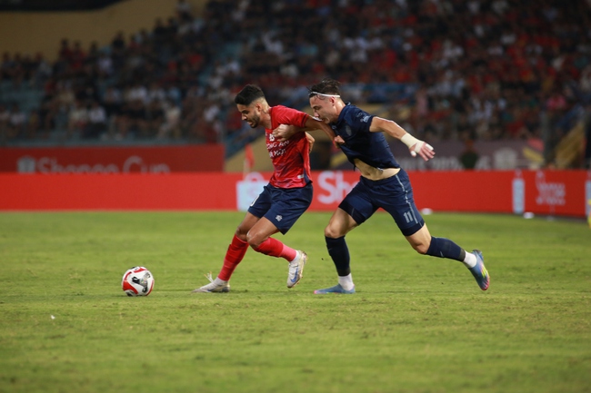 Bất phân thắng bại trước Buriram United, Công an Hà Nội hướng tới trận chung kết lượt về trên đất Thái Lan - Ảnh 2. Bất phân thắng bại trước Buriram United, Công an Hà Nội hướng tới trận chung kết lượt về trên đất Thái Lan - Ảnh 2.