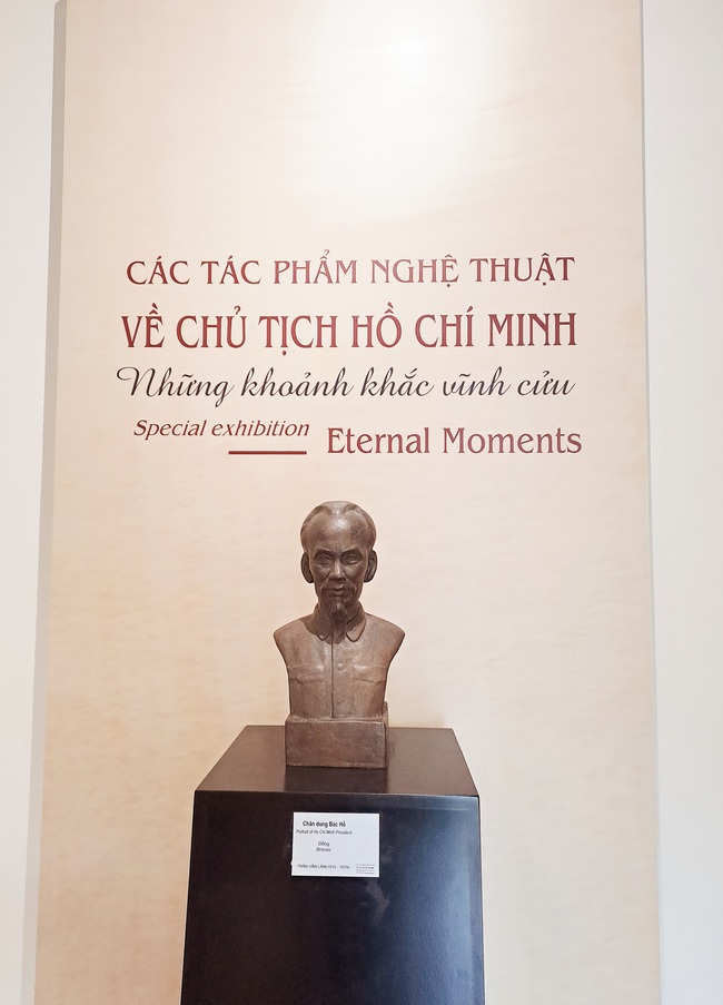 TP.HCM tổ chức nhiều hoạt động ý nghĩa dịp Kỷ niệm 135 năm Ngày sinh Chủ tịch Hồ Chí Minh - Ảnh 2. TP.HCM tổ chức nhiều hoạt động ý nghĩa dịp Kỷ niệm 135 năm Ngày sinh Chủ tịch Hồ Chí Minh - Ảnh 2.