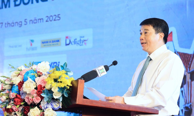 Thúc đẩy hợp tác phát triển ba lĩnh vực trụ cột văn hóa, du lịch và thương mại tỉnh Lâm Đồng - Ảnh 3. Thúc đẩy hợp tác phát triển ba lĩnh vực trụ cột văn hóa, du lịch và thương mại tỉnh Lâm Đồng - Ảnh 3.