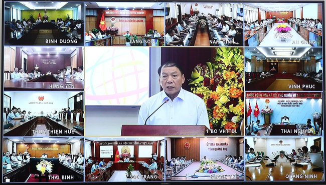 Bộ trưởng Nguyễn Văn Hùng chủ trì hội thảo toàn quốc về Đề án "Quốc tế hóa văn hóa Việt Nam và Việt Nam hóa văn hóa quốc tế" - Ảnh 3. Bộ trưởng Nguyễn Văn Hùng chủ trì hội thảo toàn quốc về Đề án "Quốc tế hóa văn hóa Việt Nam và Việt Nam hóa văn hóa quốc tế" - Ảnh 3.