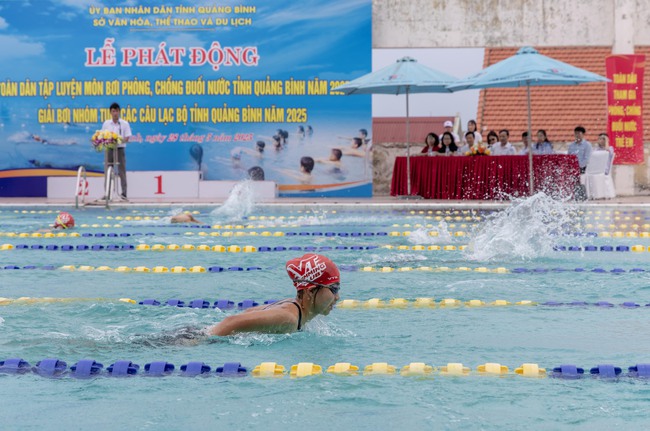 Quảng Bình: Phát động toàn dân học bơi để phòng, chống đuối nước - Ảnh 1. Quảng Bình: Phát động toàn dân học bơi để phòng, chống đuối nước - Ảnh 1.