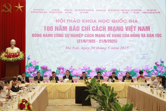 Tiếp tục sứ mệnh mạch dẫn tri thức và kết nối niềm tin giữa Đảng và Nhân dân của Báo chí cách mạng Việt Nam - Ảnh 1. Tiếp tục sứ mệnh mạch dẫn tri thức và kết nối niềm tin giữa Đảng và Nhân dân của Báo chí cách mạng Việt Nam - Ảnh 1.