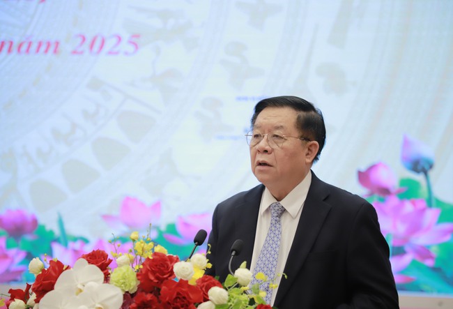 Tiếp tục xây dựng, củng cố, nâng tầm một thế hệ nhà báo tương lai bút sắc, lòng trong, tâm sáng - Ảnh 3. Tiếp tục xây dựng, củng cố, nâng tầm một thế hệ nhà báo tương lai bút sắc, lòng trong, tâm sáng - Ảnh 3.