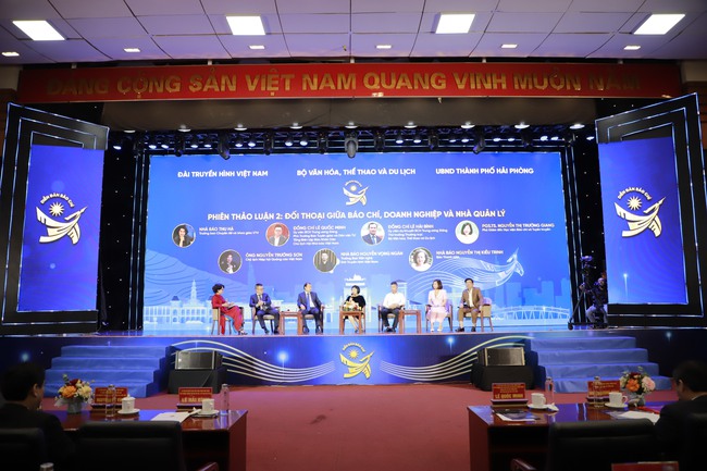 "Mỗi toàn soạn báo phải trở thành một ngôi nhà văn hóa" - Ảnh 1. "Mỗi toàn soạn báo phải trở thành một ngôi nhà văn hóa" - Ảnh 1.