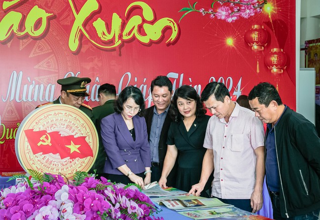 Quảng Bình: Nhiều hoạt động kỷ niệm 100 năm ngày Báo chí cách mạng Việt Nam - Ảnh 1. Quảng Bình: Nhiều hoạt động kỷ niệm 100 năm ngày Báo chí cách mạng Việt Nam - Ảnh 1.