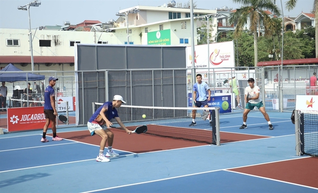 Đẩy mạnh phát triển theo hướng bài bản, chuyên nghiệp môn Pickleball tại Việt Nam - Ảnh 1. Đẩy mạnh phát triển theo hướng bài bản, chuyên nghiệp môn Pickleball tại Việt Nam - Ảnh 1.