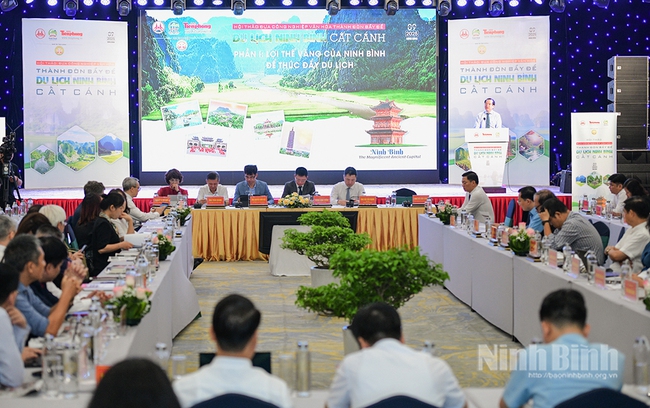 Hội thảo “Đưa công nghiệp văn hóa thành đòn bẩy để du lịch Ninh Bình cất cánh” - Ảnh 1. Hội thảo “Đưa công nghiệp văn hóa thành đòn bẩy để du lịch Ninh Bình cất cánh” - Ảnh 1.
