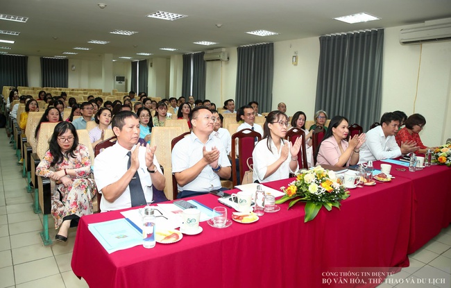 Đại hội Đảng bộ Viện Văn hóa, nghệ thuật, thể thao và du lịch Việt Nam nhiệm kỳ 2025 - 2030 - Ảnh 5. Đại hội Đảng bộ Viện Văn hóa, nghệ thuật, thể thao và du lịch Việt Nam nhiệm kỳ 2025 - 2030 - Ảnh 5.